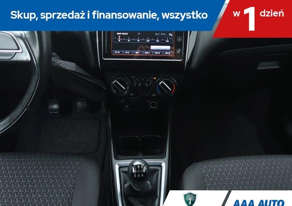 Suzuki Swift cena 46000 przebieg: 70522, rok produkcji 2018 z Małomice małe 301